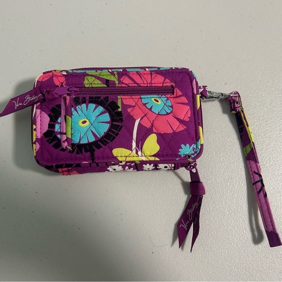 Vera Bradley Carry It All Wristlet Wallet Flutterby Purple Purple - Picture 2 of 4